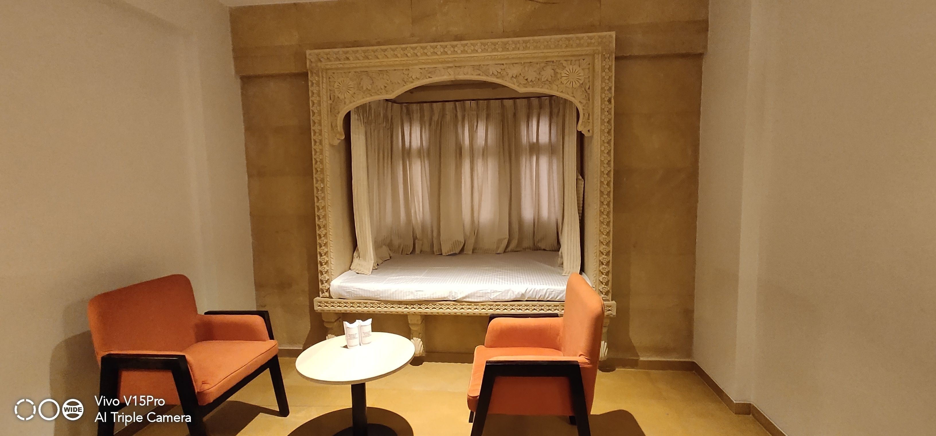 queen suite room | 1 bedroom, minibar, desk, soundproofing