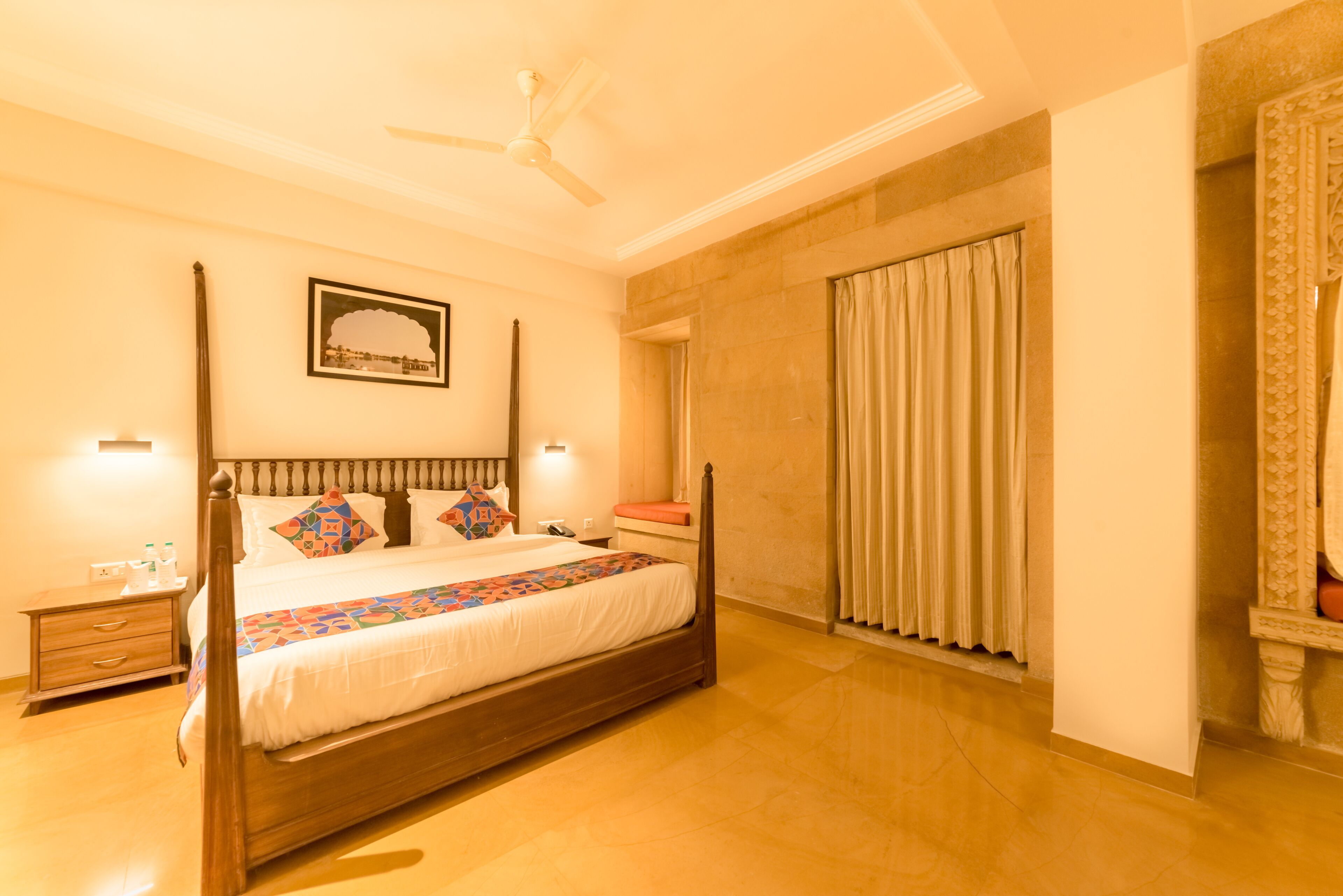 king suite room | 1 bedroom, minibar, desk, soundproofing