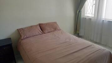 Family House | 3 bedrooms, free WiFi, bed sheets