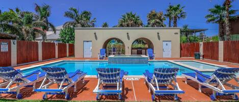 Außenpool, beheizter Pool