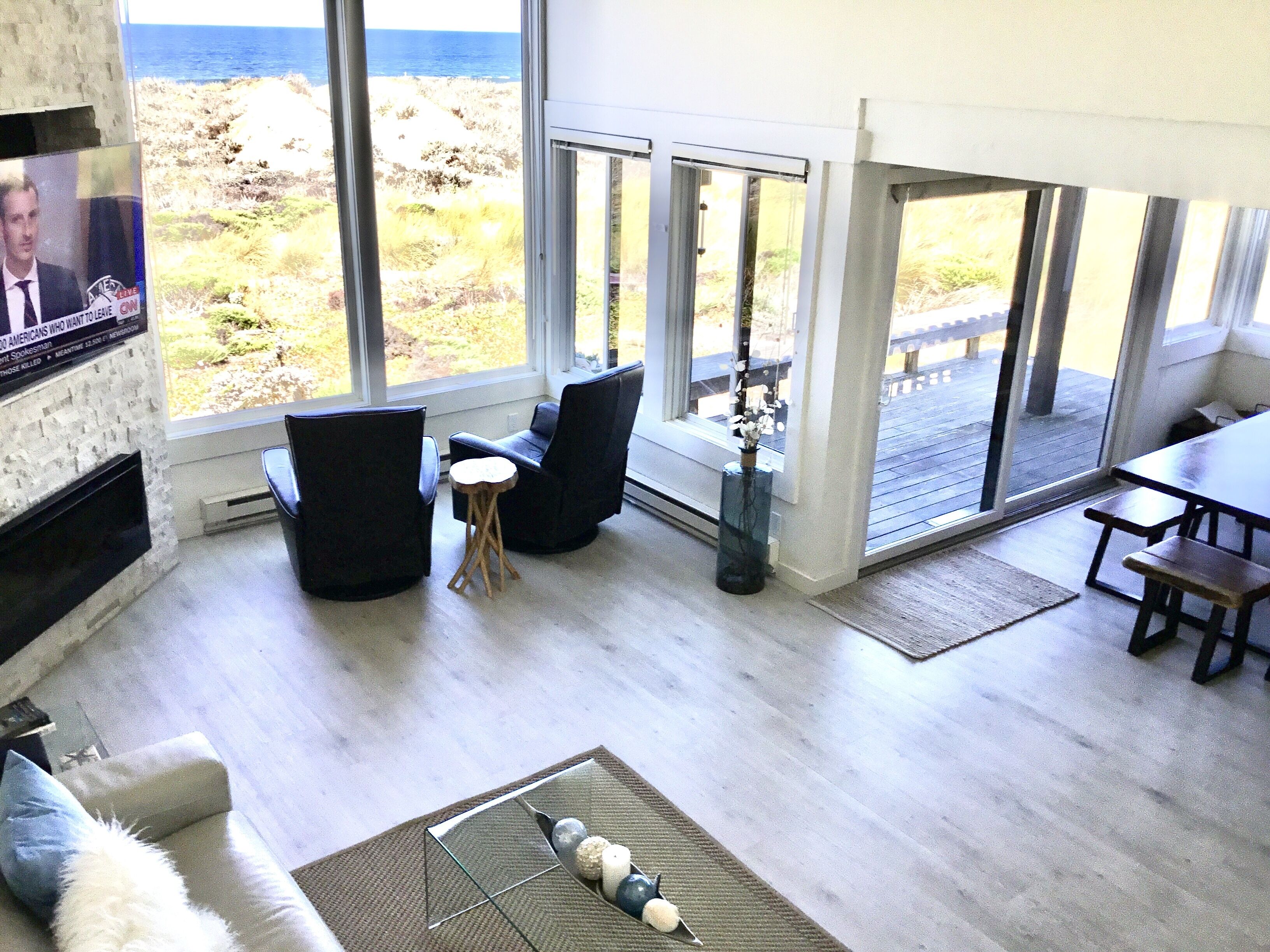 Beach Front Home In Paradise!  2 Min Walk Down Your Private Path To Ocean Waves! - Marina, CA