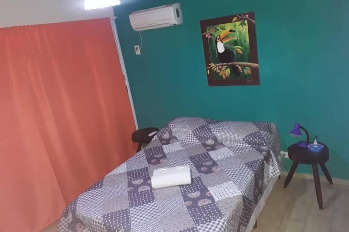 Laptop workspace, free WiFi, bed sheets