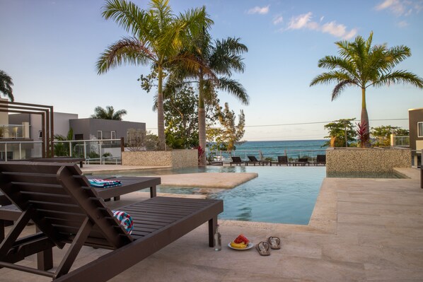 Alberca al aire libre 