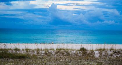 Brand New Luxury, 4 Bedroom/3 Bath, GULF FRONT Condo