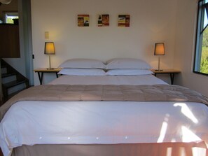 2 slaapkamers, een strijkplank/strijkijzer, wifi, beddengoed