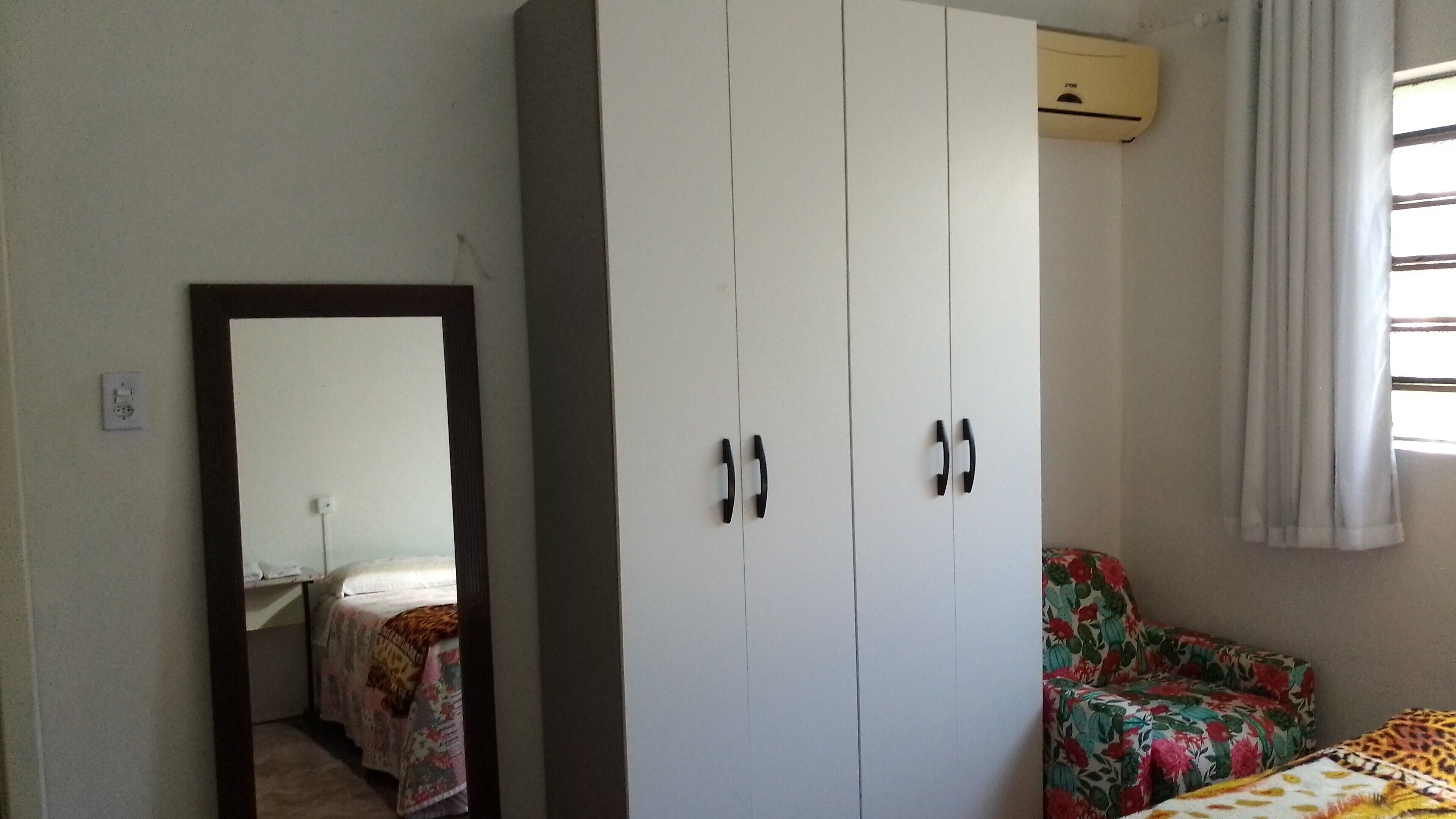 2 habitaciones, escritorio, wifi gratis y ropa de cama 