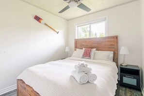 2 chambres, fer et planche à repasser, Wi-Fi gratuit, draps fournis