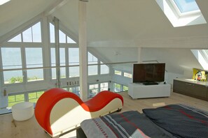 2 Schlafzimmer, Schreibtisch, Bügeleisen/Bügelbrett, kostenloses WLAN