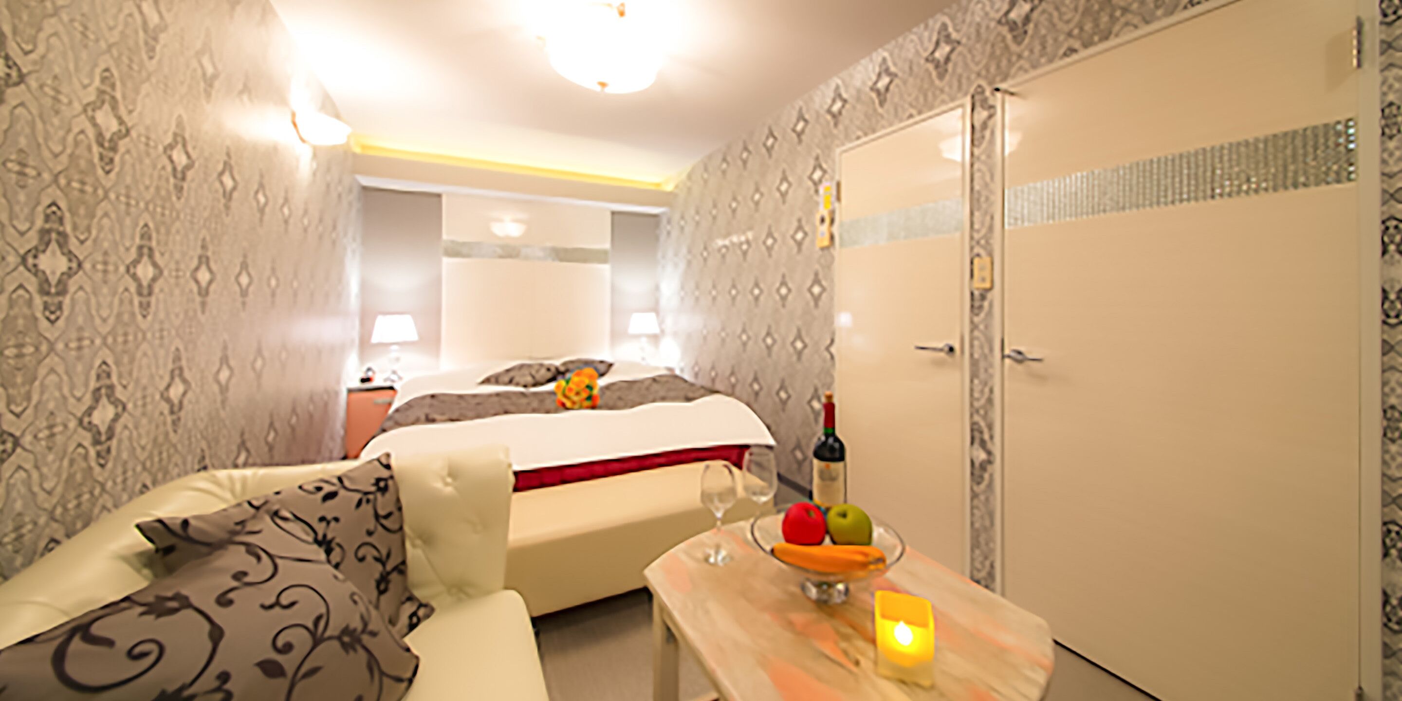 standard double room | down duvets, individually decorated, individually furnished