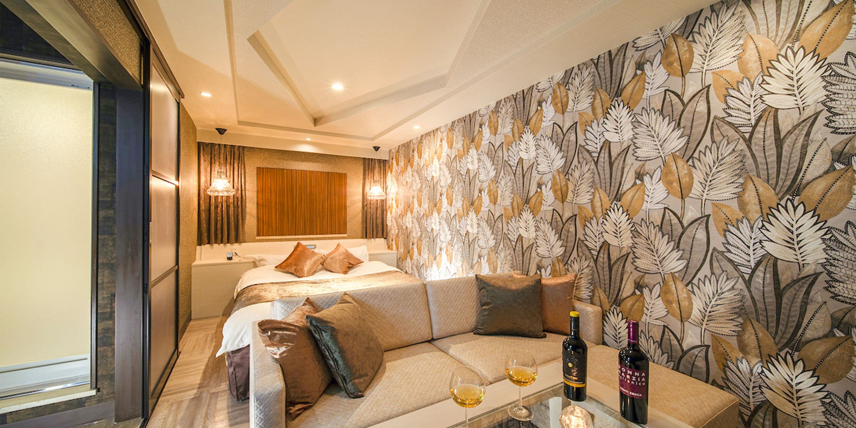 Standard Double Room | Down comforters, individually decorated, individually furnished