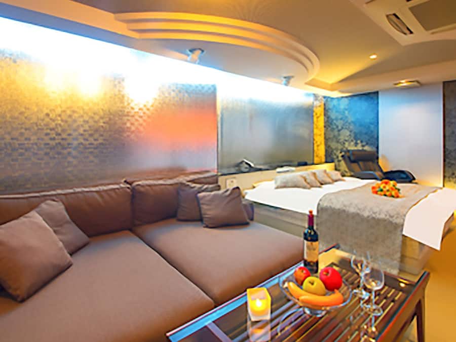 Quarto casal superior | Edredons de pluma, individualmente decorados, individualmente mobiliados