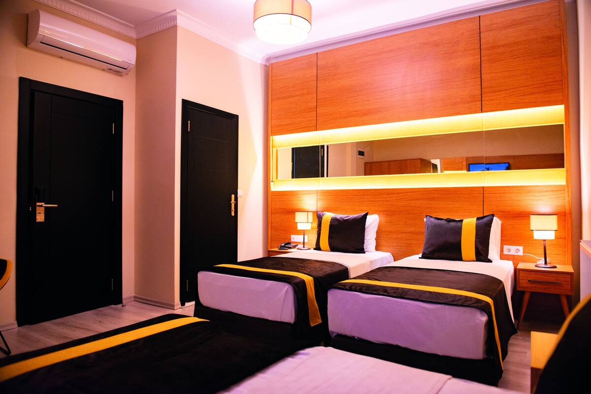 Egyptian cotton sheets, premium bedding, minibar, in-room safe