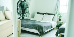 Deluxe Quadruple Room, Multiple Beds, Non Smoking, Shared Bathroom | Laptop workspace, blackout drapes, soundproofing, iron/ironing board - HIPPO Hostel & Cafe Bar (Osaka)