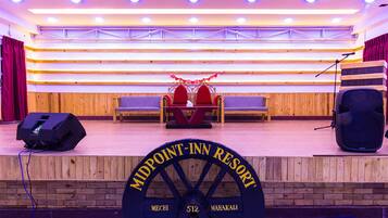 تفاصيل الفندق من الداخل