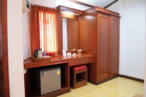 Superior Double Room | Desk, iron/ironing board, free WiFi, bed sheets - M.P Resort Krabi (Krabi)