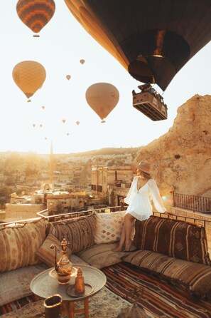 Terrace/patio - Zara Cave Hotel +10 (Nevsehir)