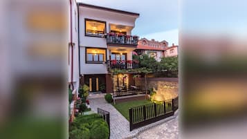 Front of property – evening/night