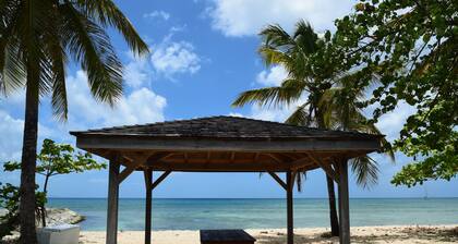 Charming 2 rooms by the sea