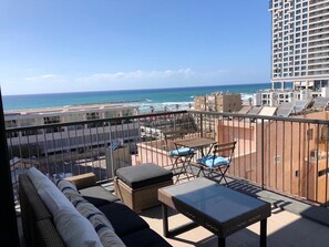 Premium Apartment | Beach/ocean view - Apt Sea View 50M from Beach (Tel Aviv)