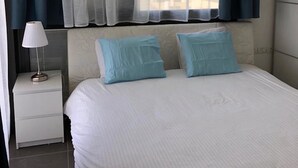 Unclassified image, 4 of 19, button - Apt Sea View 50M from Beach (Tel Aviv)