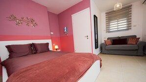 Comfort Apartment | 2 bilik tidur, langsir/tirai gelap terus, seterika/papan seterika 