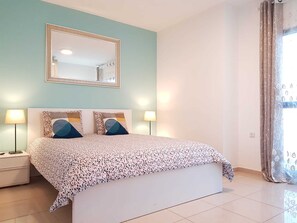 2 bedrooms, blackout curtains, iron/ironing board, free cots/infant beds