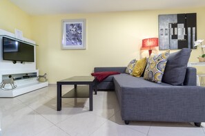 Comfort Apartment | Living area