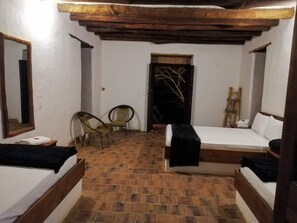 Cabane Familiale | Wi-Fi gratuit, draps fournis, accès pour personnes à mobilité réduite