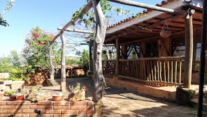 Family Cabin, 2 Bedrooms | Living area - Casa de Oración Barichara (Barichara)