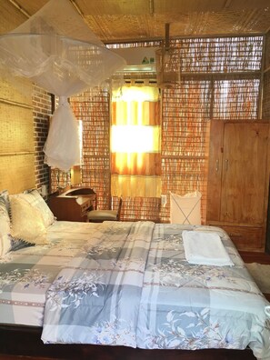 Single Room | Desk, laptop workspace, blackout curtains, soundproofing - 9388 Concepts Phu Quoc (Phu Quoc)