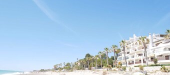 Superb apartment in the first line, facing Playa Cristal