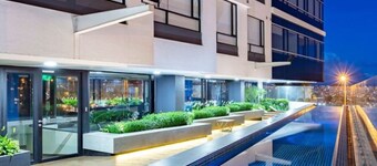 Gorgeous 2 Bedroom Luxury Apartment With Pool, Gym, View & More in Quito