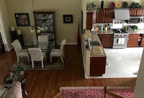 Microwave, oven, dishwasher, coffee/tea maker