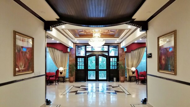Hall