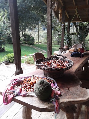 Outdoor dining