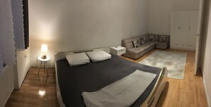 2 quartos, ferros/tábuas de passar roupa, Wi-Fi, roupa de cama