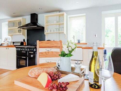 Coachman's Cottage - UK11449