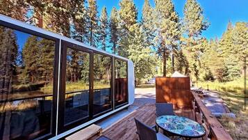 Panoramic Double Room, Lagoon View | Terrace/patio