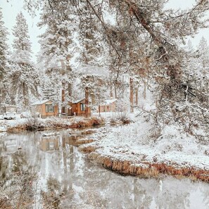 Exterior - Crater Lake Resort (Chiloquin)