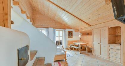 Acogedor apartamento "Seekaralm" con balcón, jardín y Wi-Fi