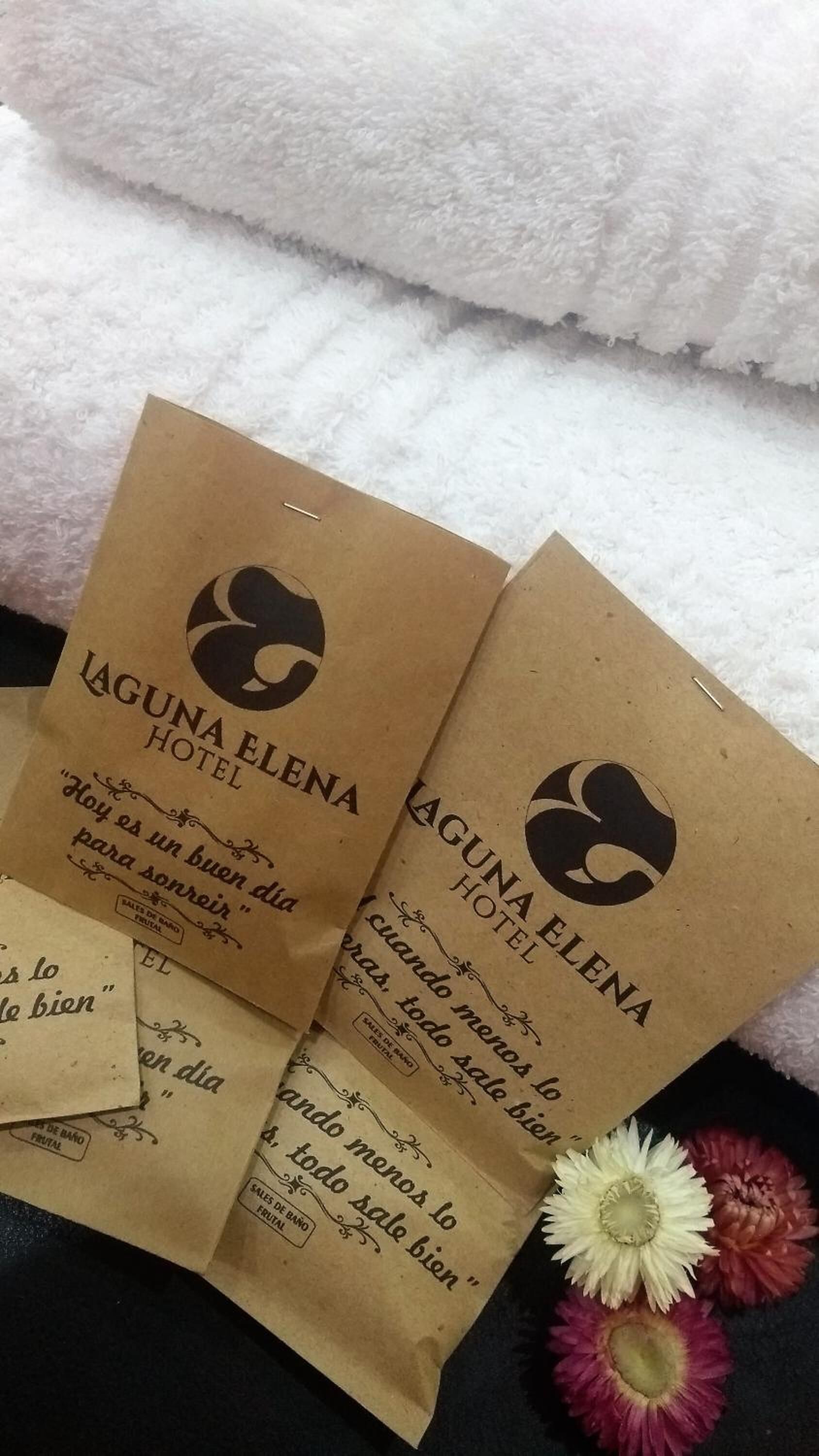 soundproofing, free wifi