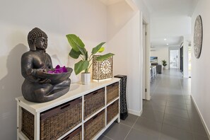 Casa familiar | Entrada interior
