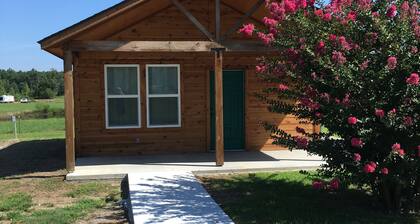 HĂŒtte auf dem Grat **