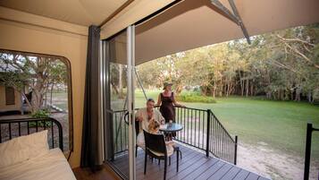 Wilderness Tent | Terrace/patio
