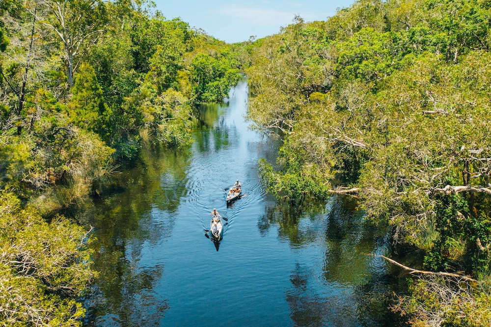 Habitat Noosa Everglades Eco Camp by null