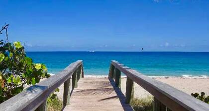Coastal home only 5 minutes from the beach!