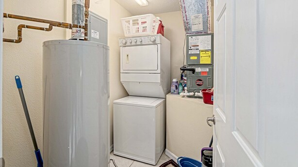 Apartment, 3 Bedrooms | Interior - Minium At Lakeside Golf & Cc - Unit 104 3 Bedroom Apts by RedAwning (Inverness)