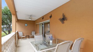 Apartment, 3 Bedrooms | Outdoor dining - Minium At Lakeside Golf & Cc - Unit 104 3 Bedroom Apts by RedAwning (Inverness)