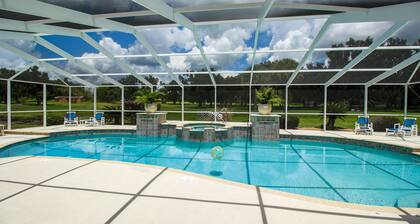 Spacious Modern Pool Home, Family & Golf Trips - 4727 4 Bedroom Home by RedAwning