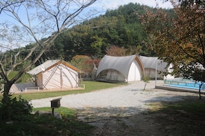 Hermes, Ondol | Free WiFi - Glamping Pan (Buyeo)